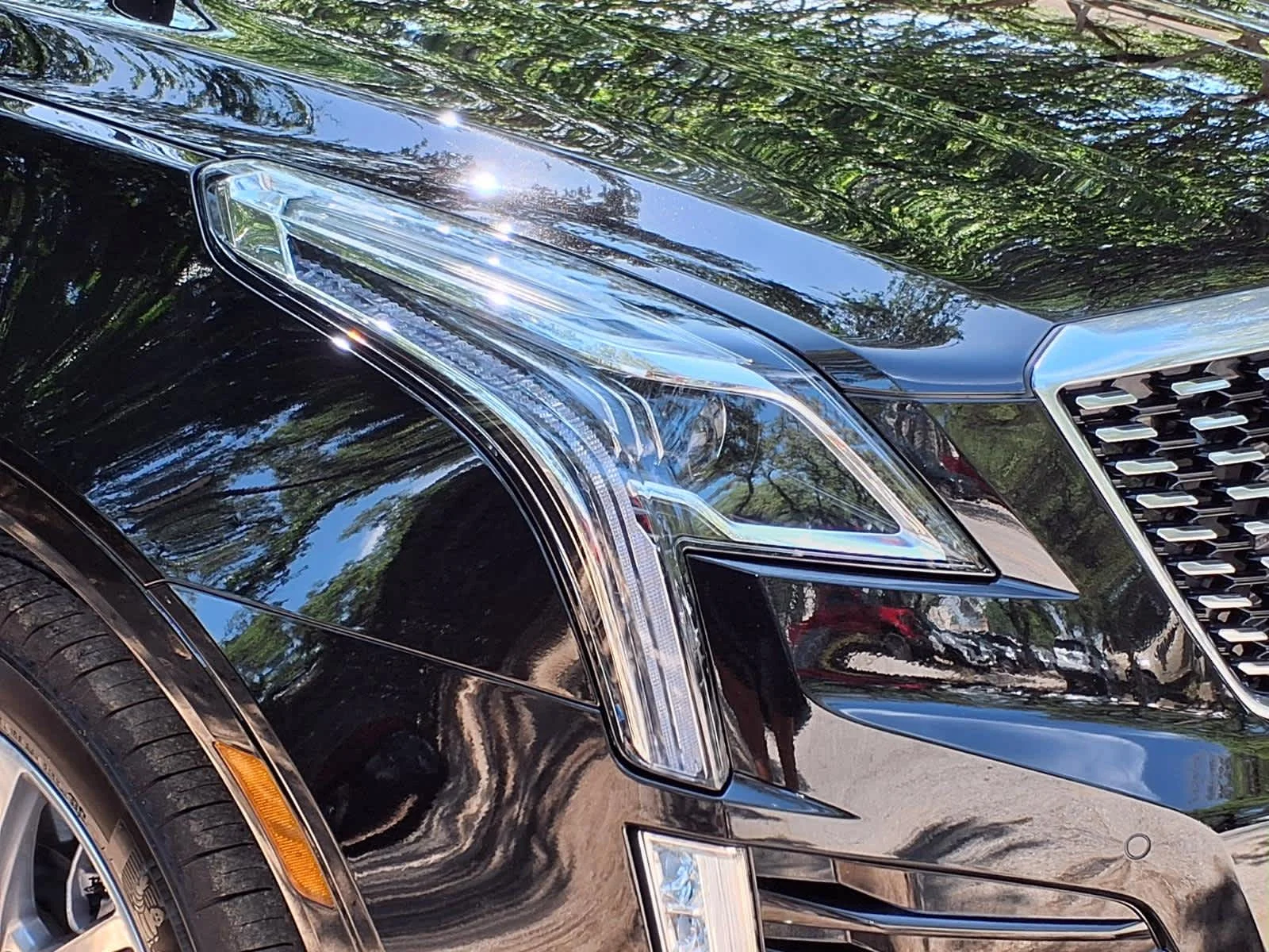 Used 2024 Stellar Black Metallic Cadillac Premium Luxury image 7