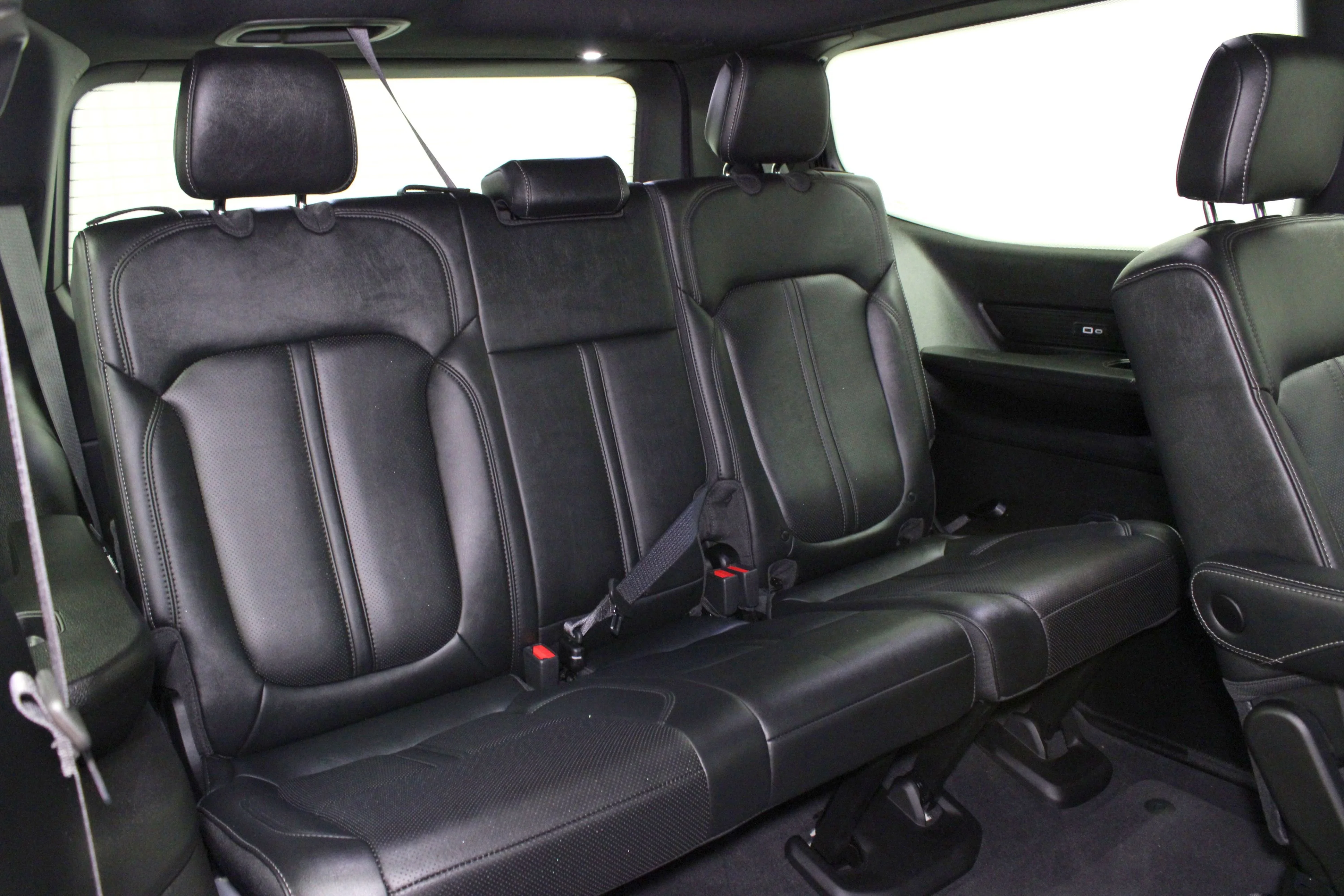 Used 2025 Bright White Clearcoat Jeep Series II image 17