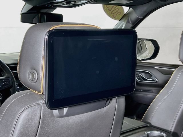 2023 GMC Yukon AT4 - Photo 28