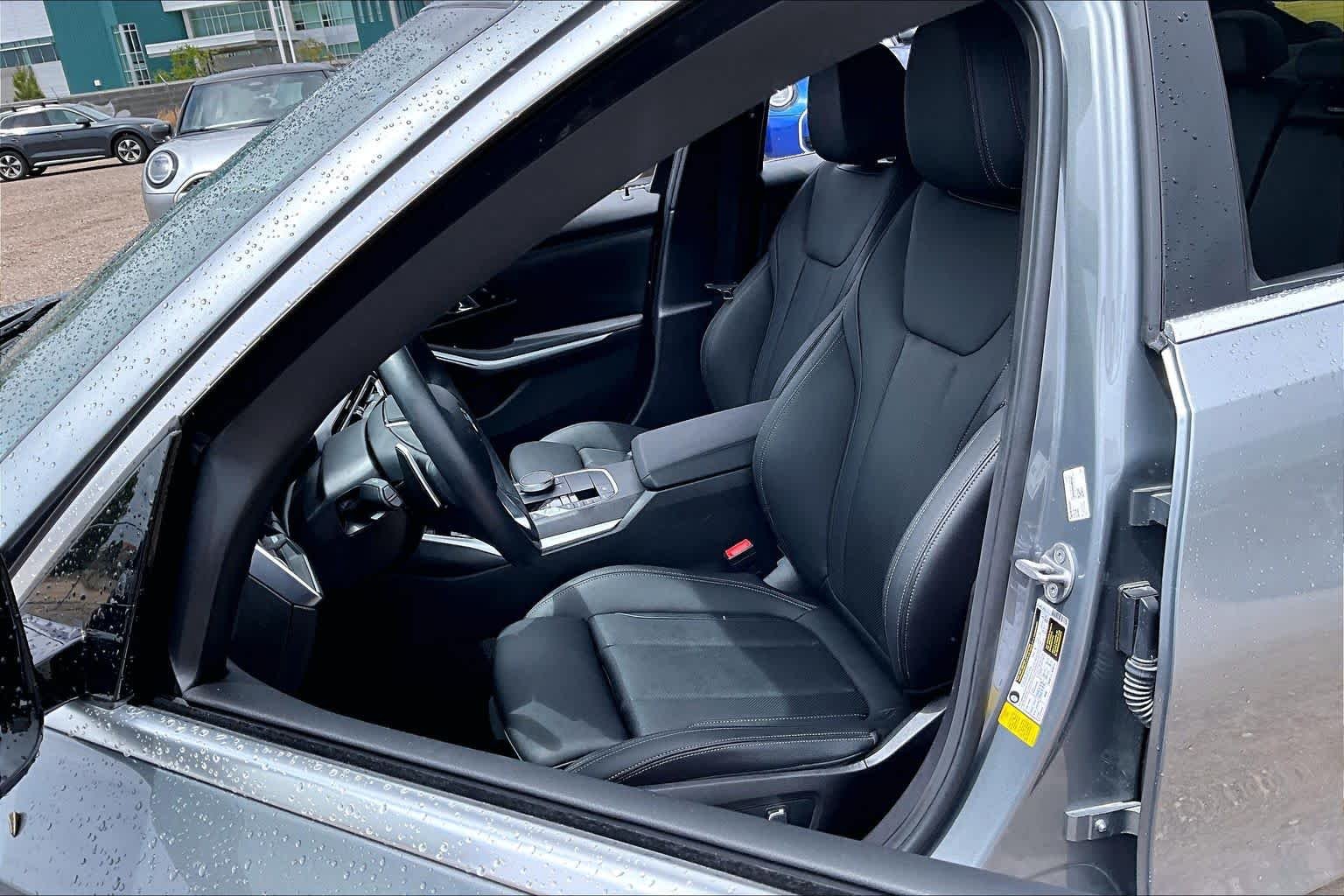 Used 2024 Skyscraper Grey Metallic BMW 330i image 6