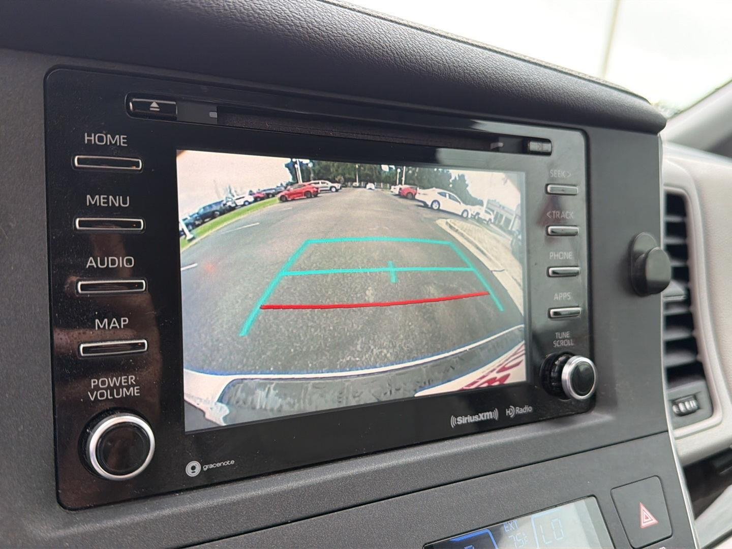 Used 2019 Celestial Silver Metallic Toyota XLE Premium 8-Passenger image 24