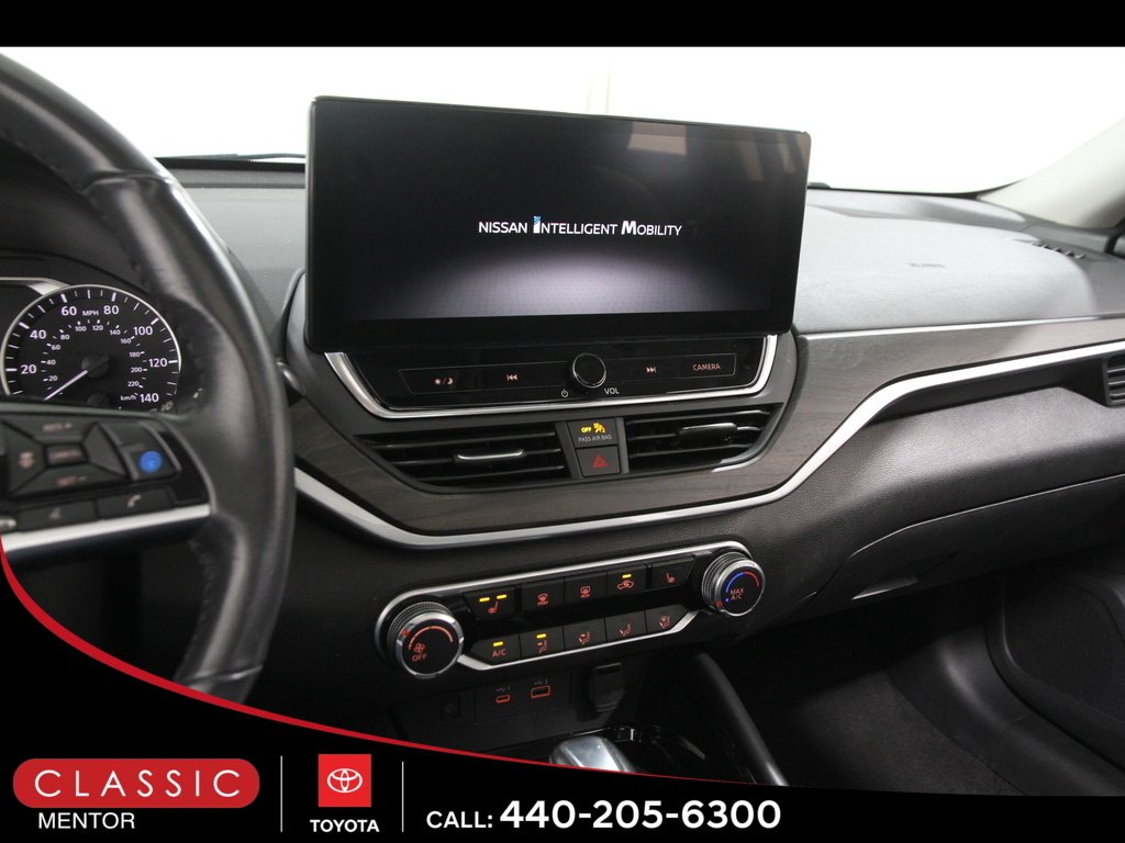 2023 Nissan Altima SV - Photo 9