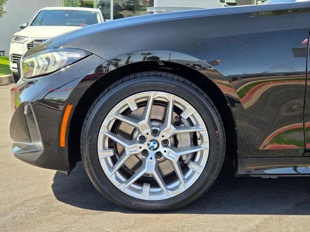 Used 2025 Black BMW 330i image 9