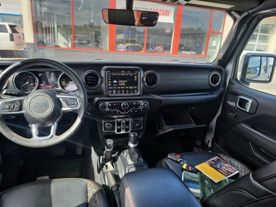 Used 2023 Silver Zynith Clearcoat Jeep Sahara High Altitude image 5