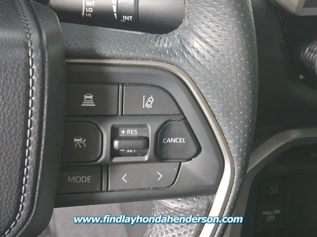 Used 2025 Red Toyota Limited image 28