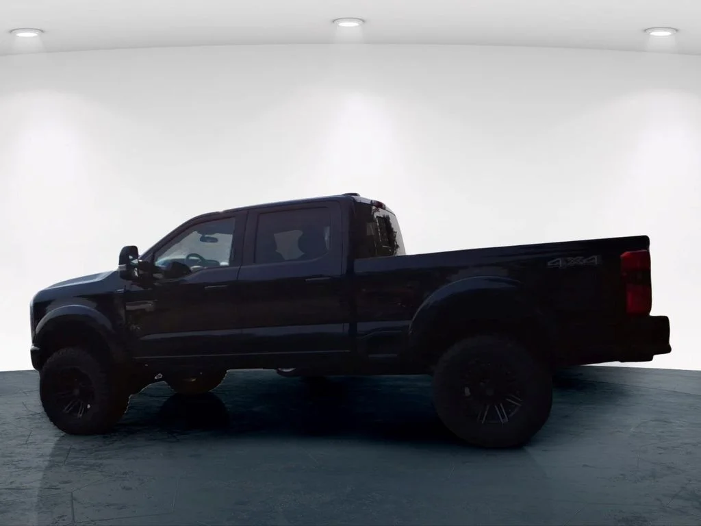 Used 2024 Black Ford Lariat image 10