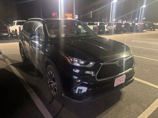 2020 Toyota Highlander Hybrid XLE