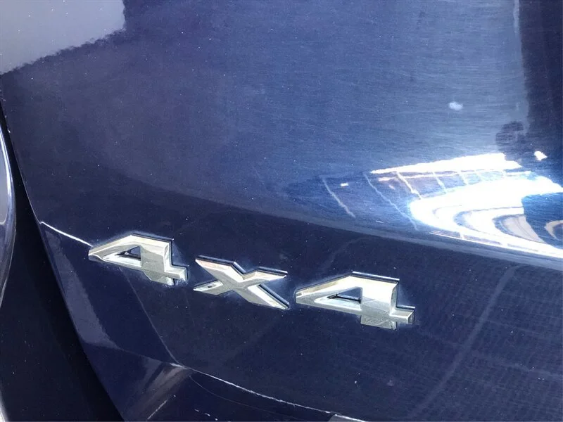 Used 2014 True Blue Pearlcoat Jeep Limited image 19