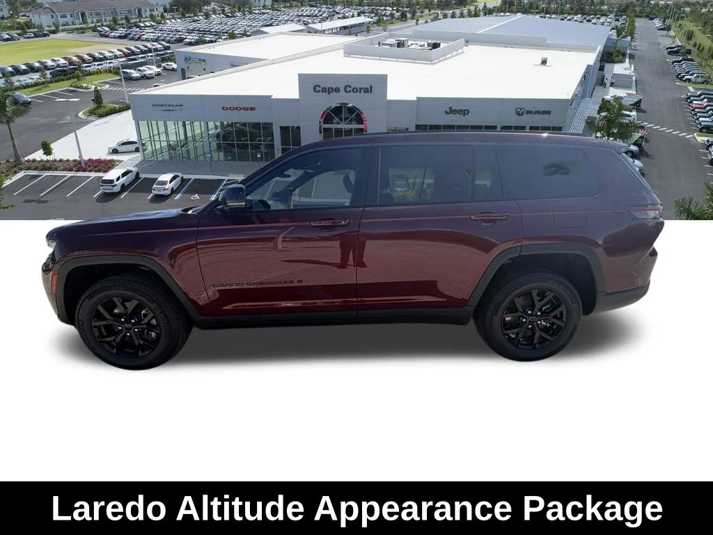 New 2026 Velvet Red Pearl-Coat Exterior Paint Jeep Laredo Altitude image 5