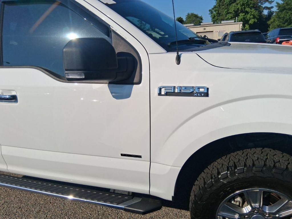 Used 2018 White Ford XLT image 15