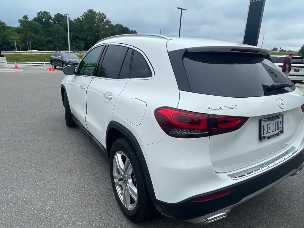 Used 2023 Polar White Mercedes-Benz GLA 250 image 8