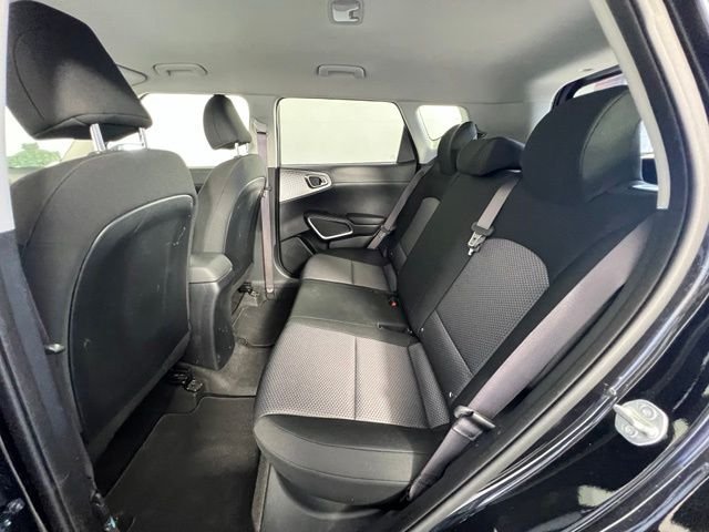 Used 2024 Black Kia LX image 13