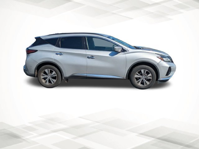 Used 2021 Silver Nissan SV image 3