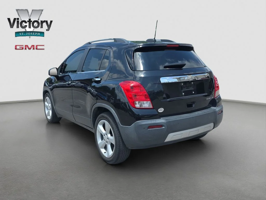 Used 2015 Black Chevrolet LTZ image 15