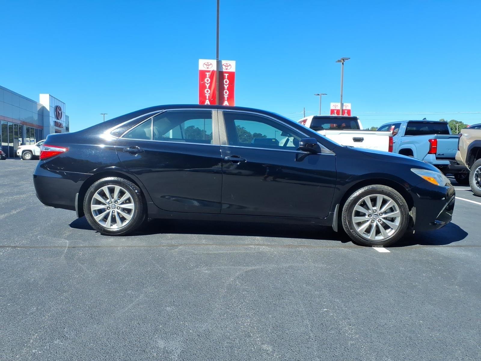Used 2015 Attitude Black Toyota XLE image 6