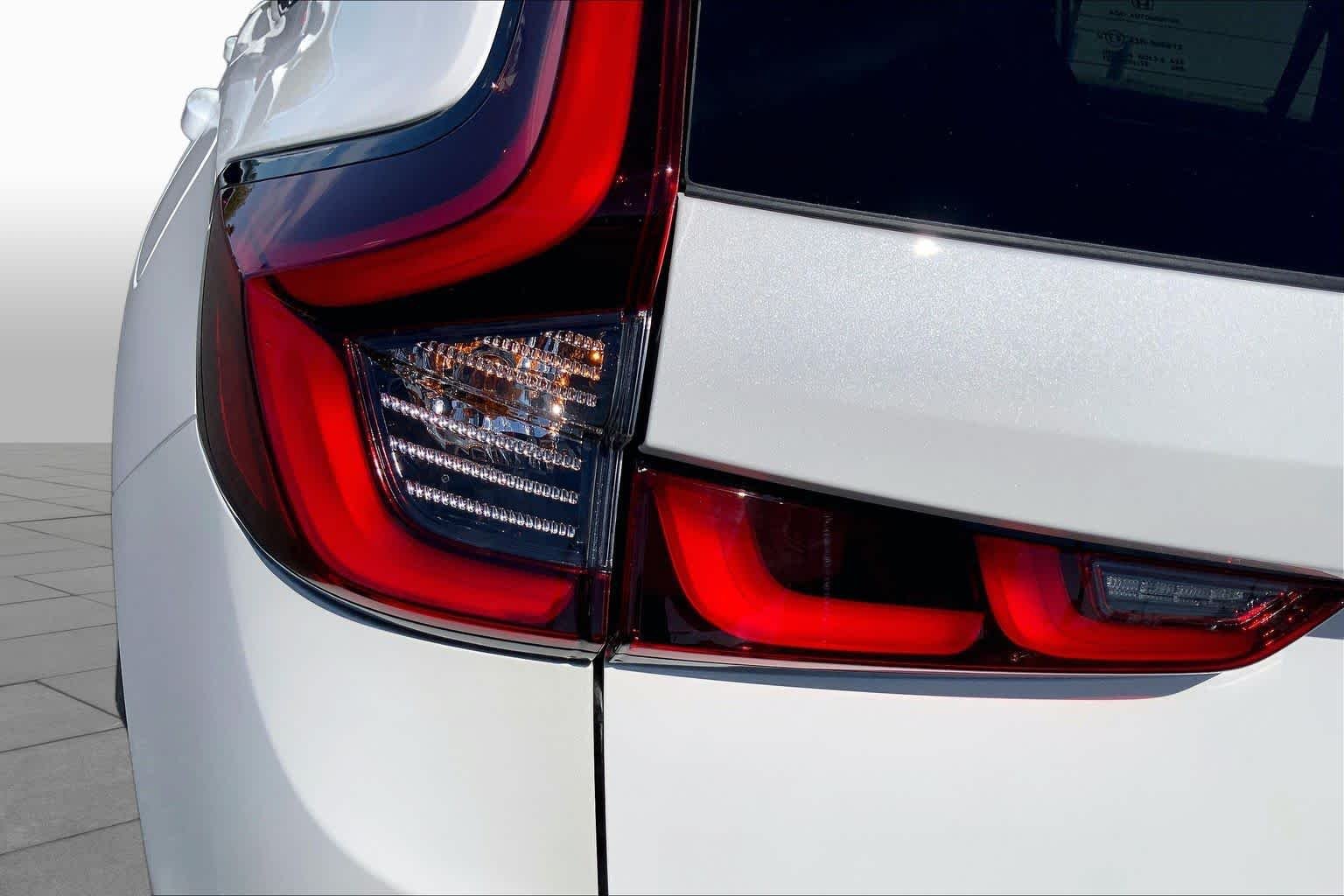 New 2026 Platinum White Pearl Honda EX-L image 14