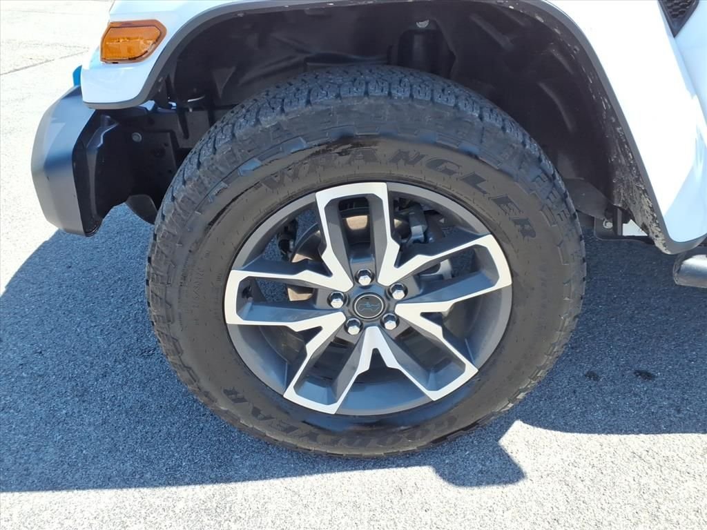 Used 2024 Bright White Clearcoat Jeep Sport S 4xe image 10