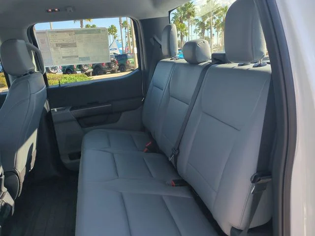 New 2026 Oxford White Ford XL image 14