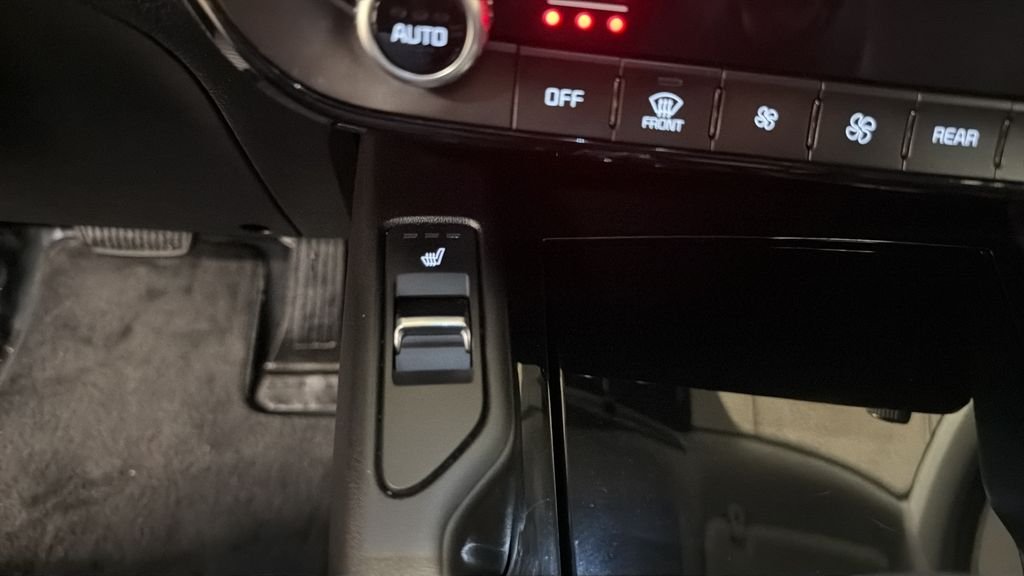 Used 2025 Gray Kia S image 25