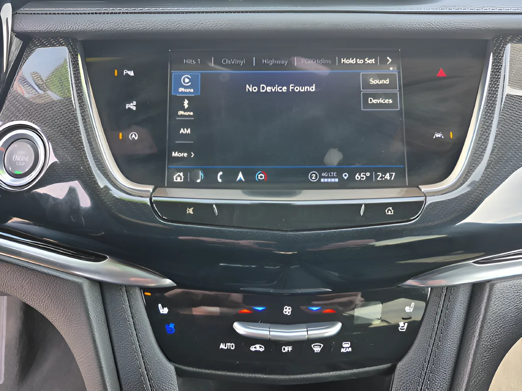 Used 2024  Cadillac Sport image 18