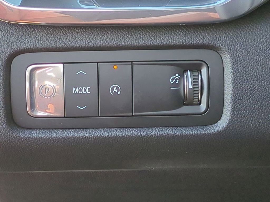 2026 GMC Acadia Elevation - Photo 21