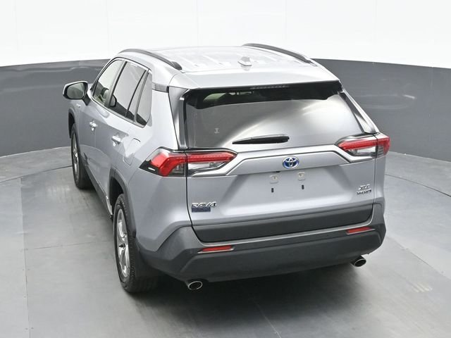 2021 Toyota RAV4 XLE Premium - Photo 10