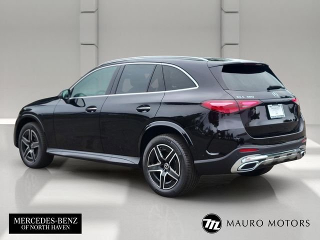 New 2026 Black Mercedes-Benz GLC 300 image 3