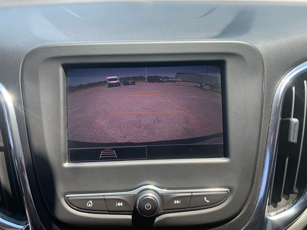 Used 2023 Black Chevrolet LS image 19