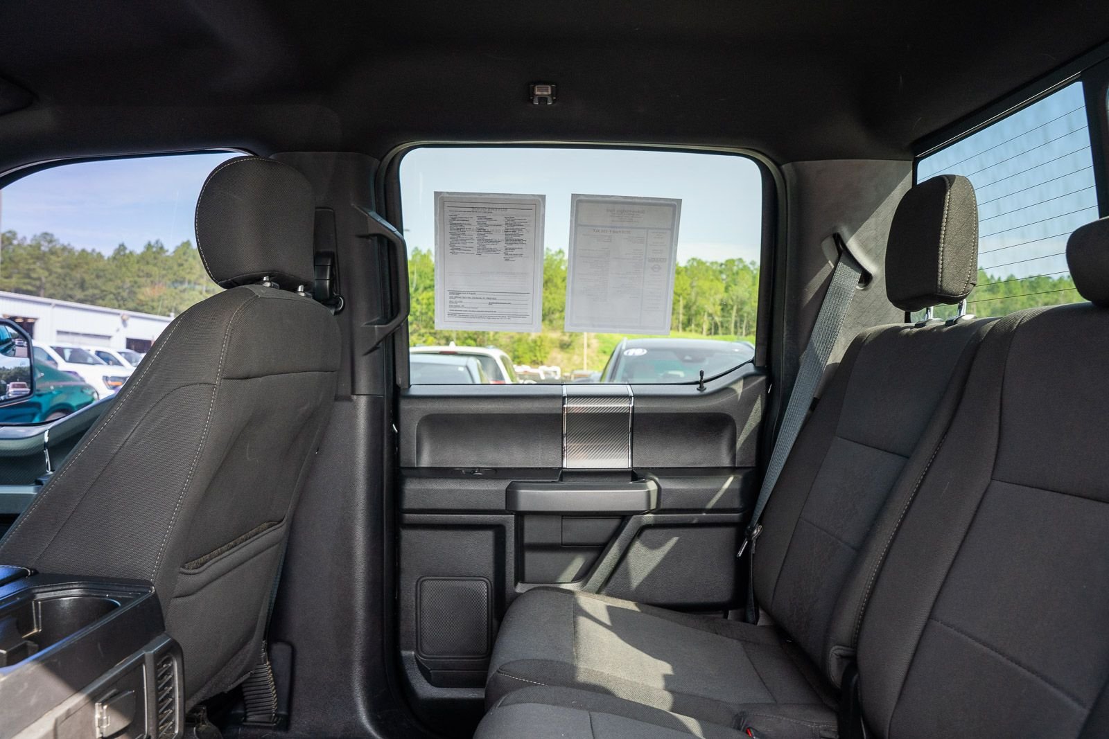 Used 2018 Black Ford XLT image 17