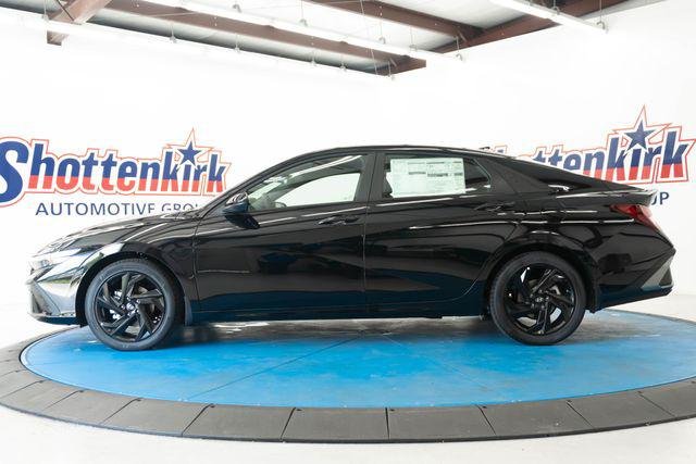 New 2026 Black Hyundai SEL Sport image 21