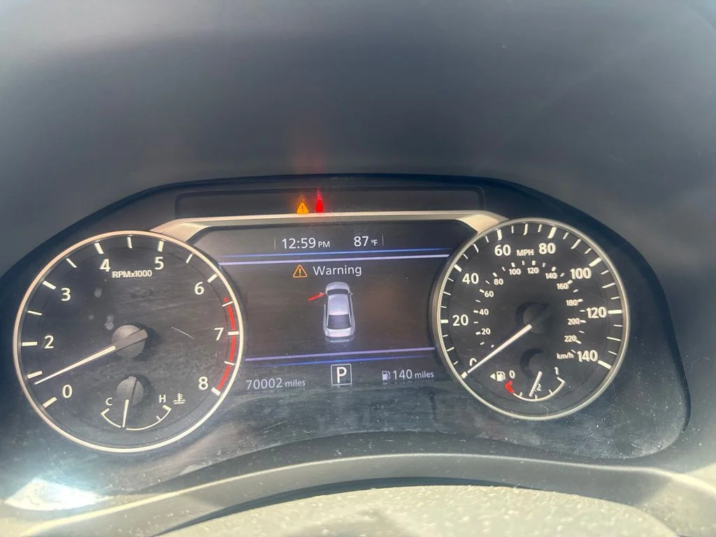 Certified Used 2021 Blue Nissan 2.5 SV image 11