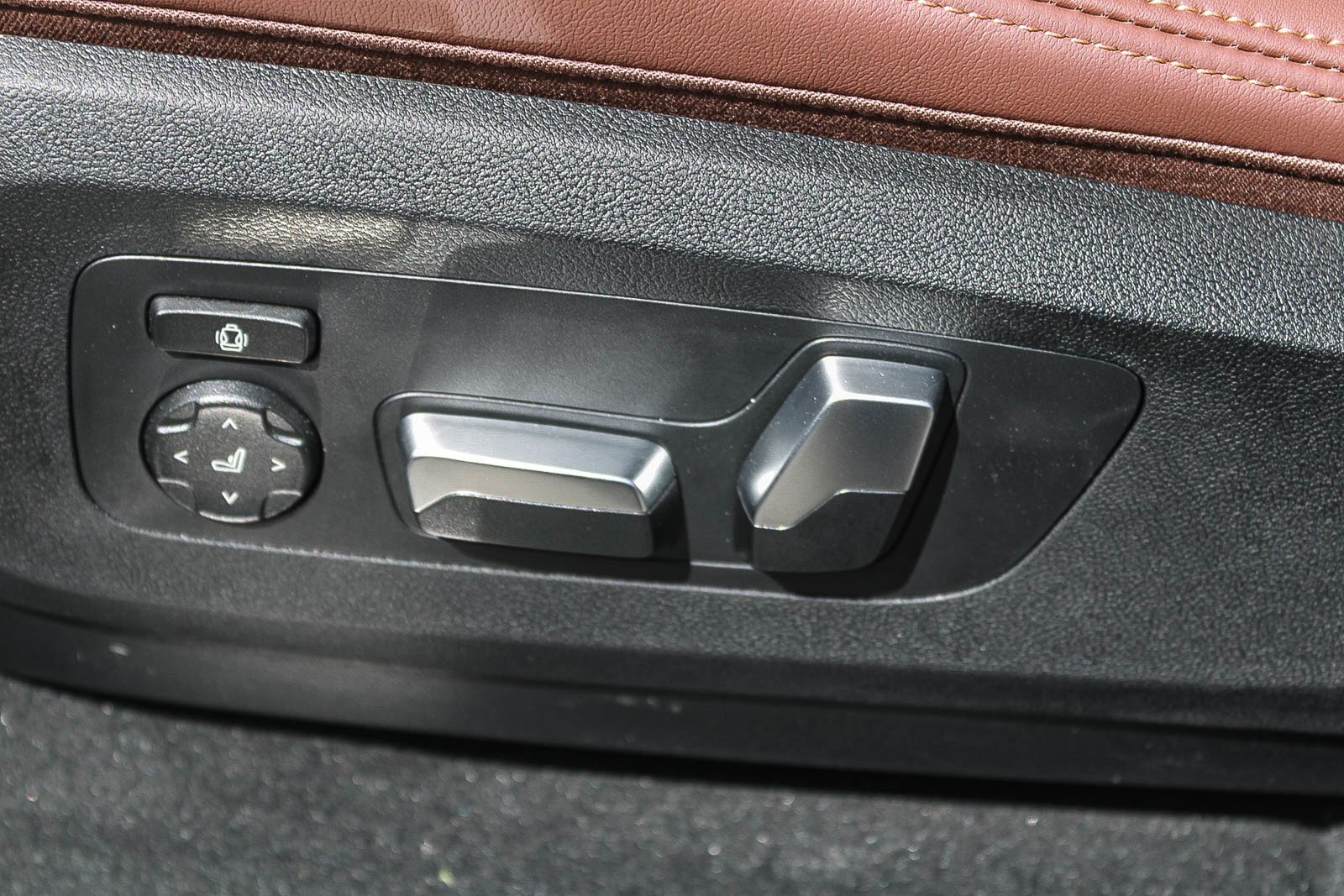 2026 BMW X5 40i - Photo 21