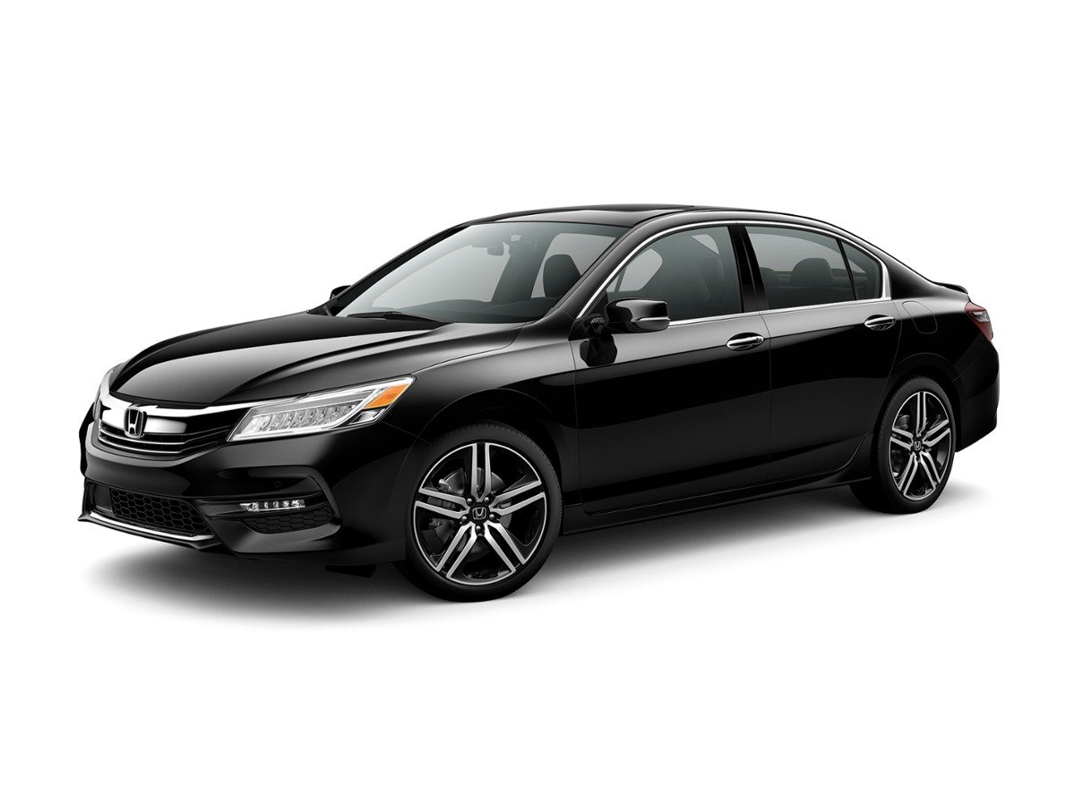 Used 2016 White Honda Touring image 1