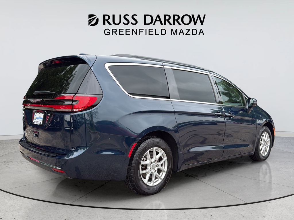 Used 2022 Blue Chrysler Touring L image 5