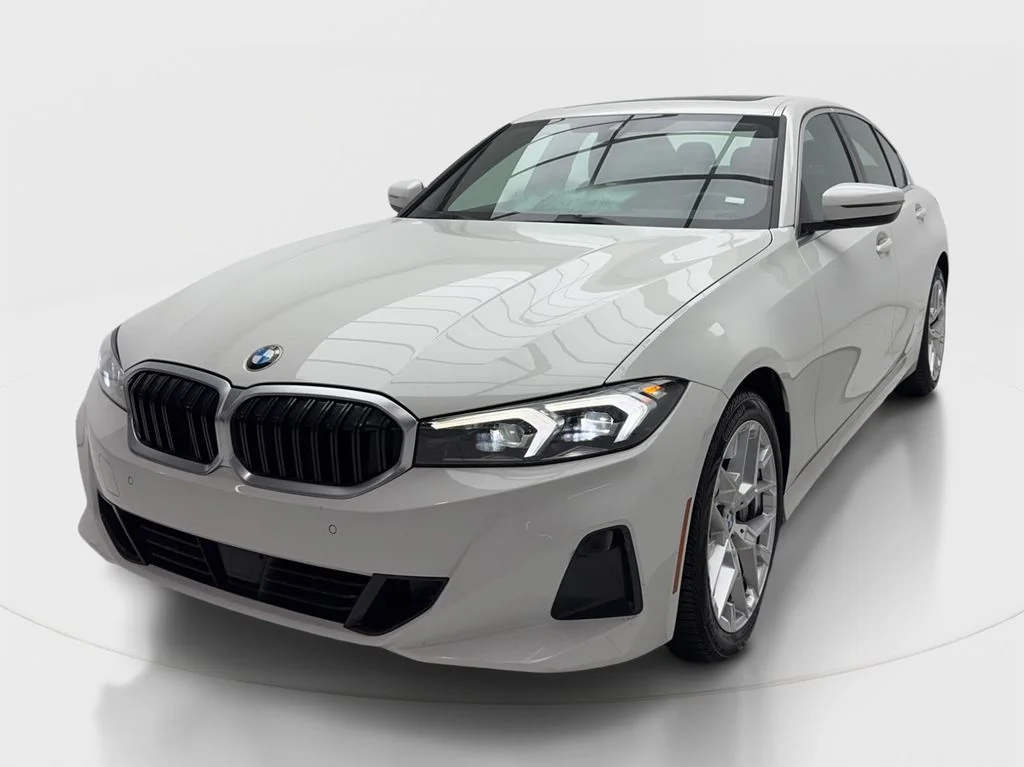 Used 2025 White BMW 330i image 4