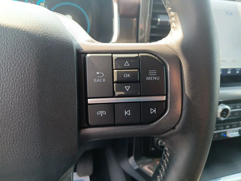 Used 2023 Blue Ford Lariat image 20