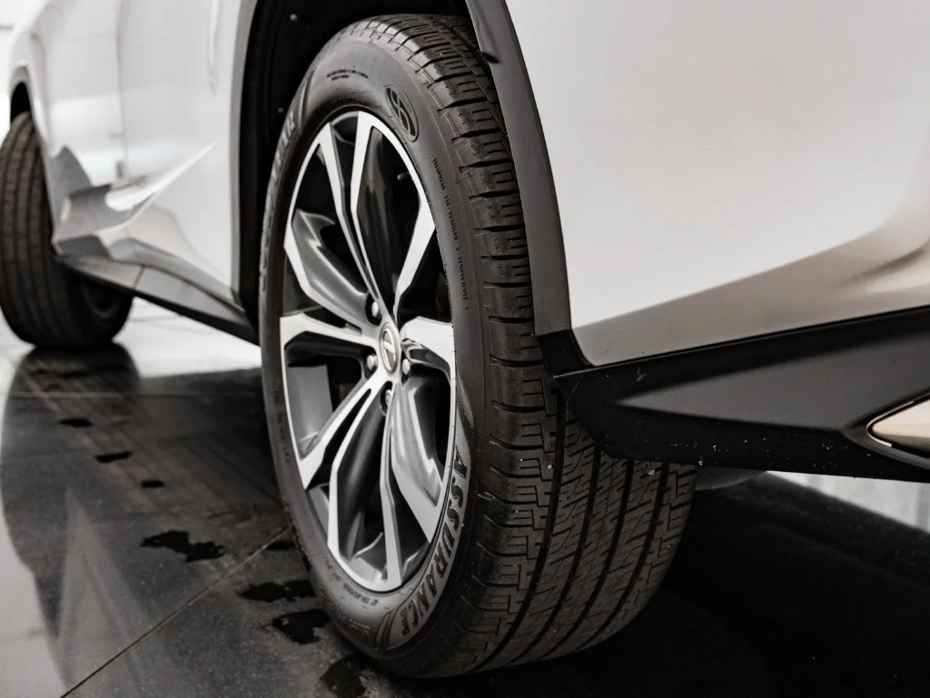 Used 2017 Silver Lining Metallic Lexus 350 Premium image 49