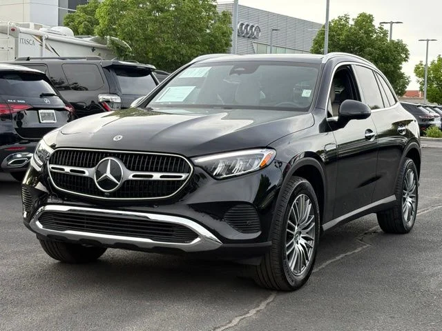 2026 Mercedes-Benz GLC GLC 300 4MATIC's photo