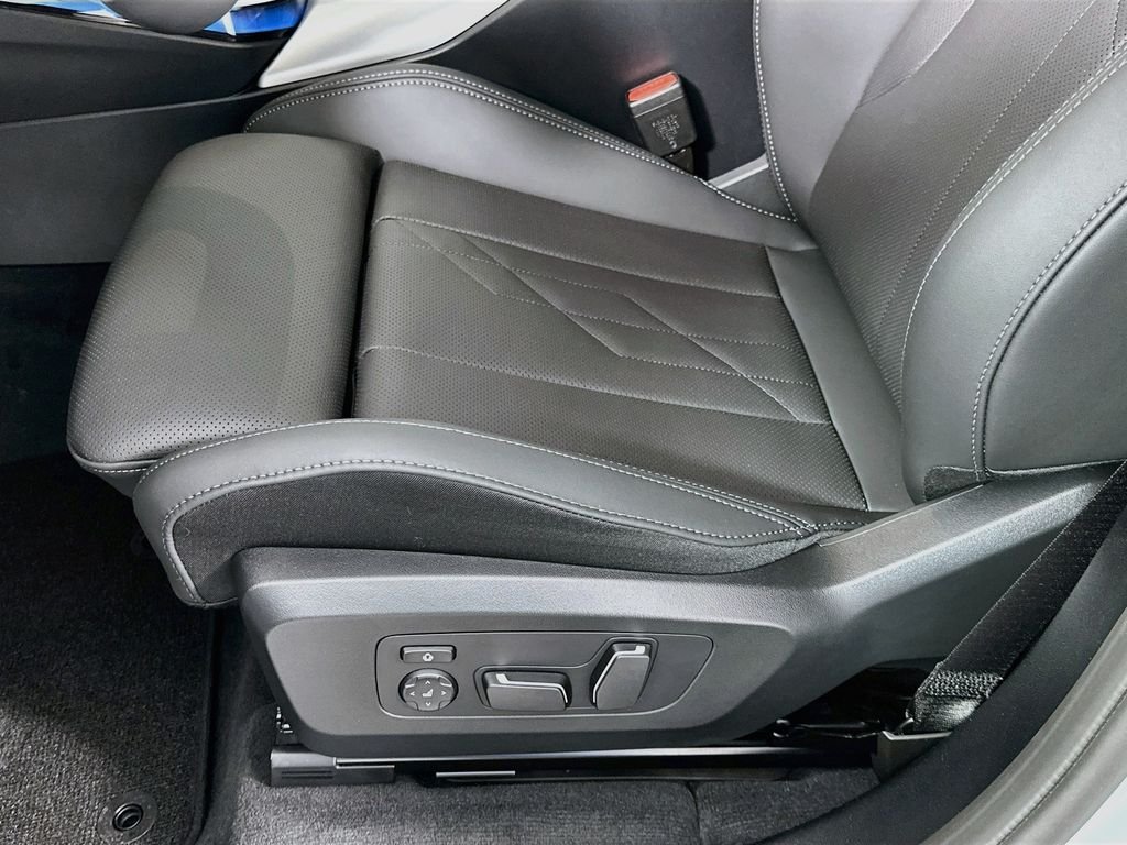 New 2026 Brooklyn Grey Metallic BMW 30 xDrive image 21