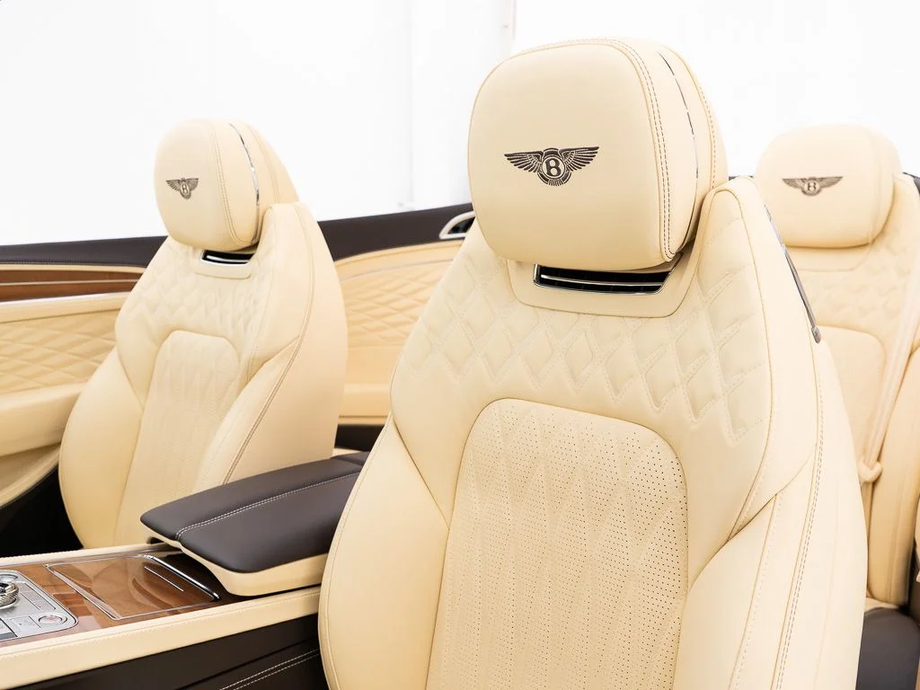 New 2026 Magnolia Bentley Azure image 24