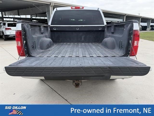 Used 2013 SILVER ICE METALLIC Chevrolet LT image 8