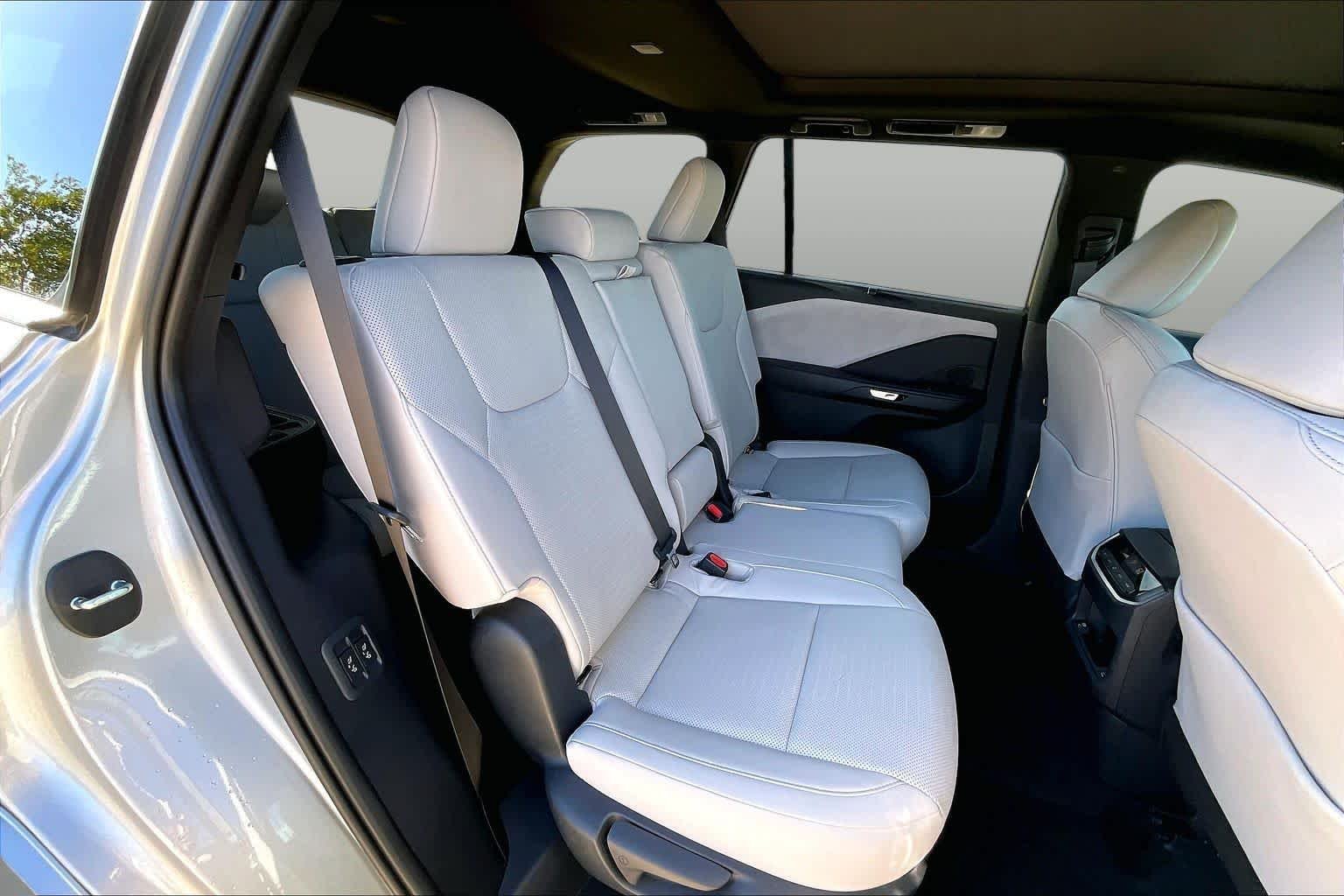 Used 2026 CELESTIAL SILVER Lexus Premium image 20