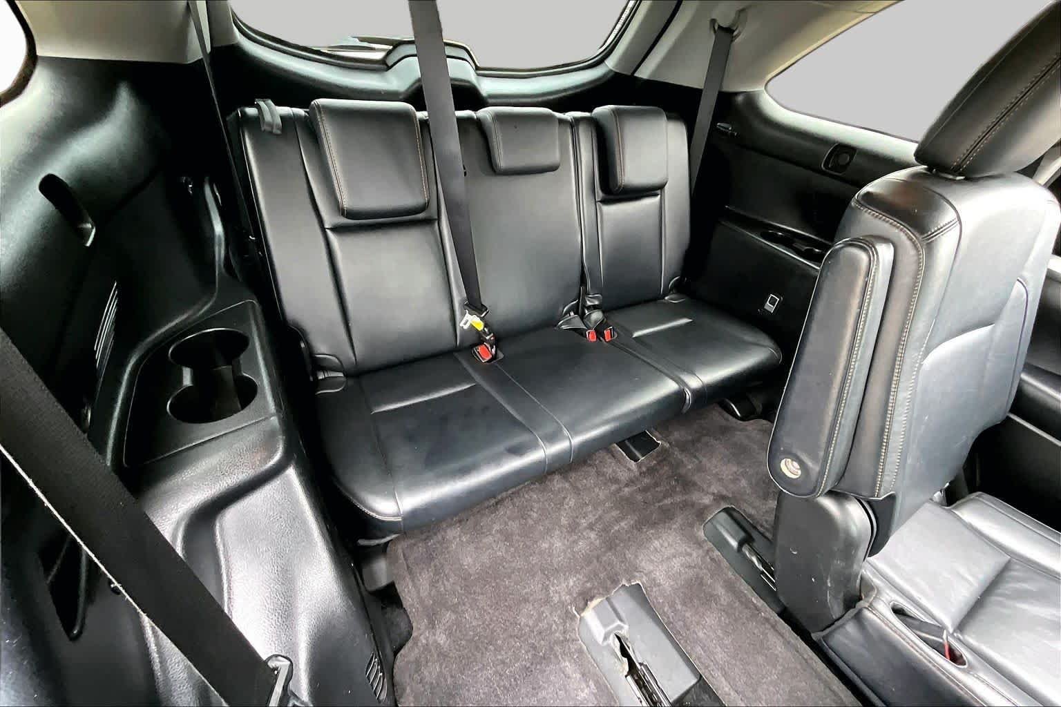 Used 2015 Attitude Black Metallic Toyota XLE image 20