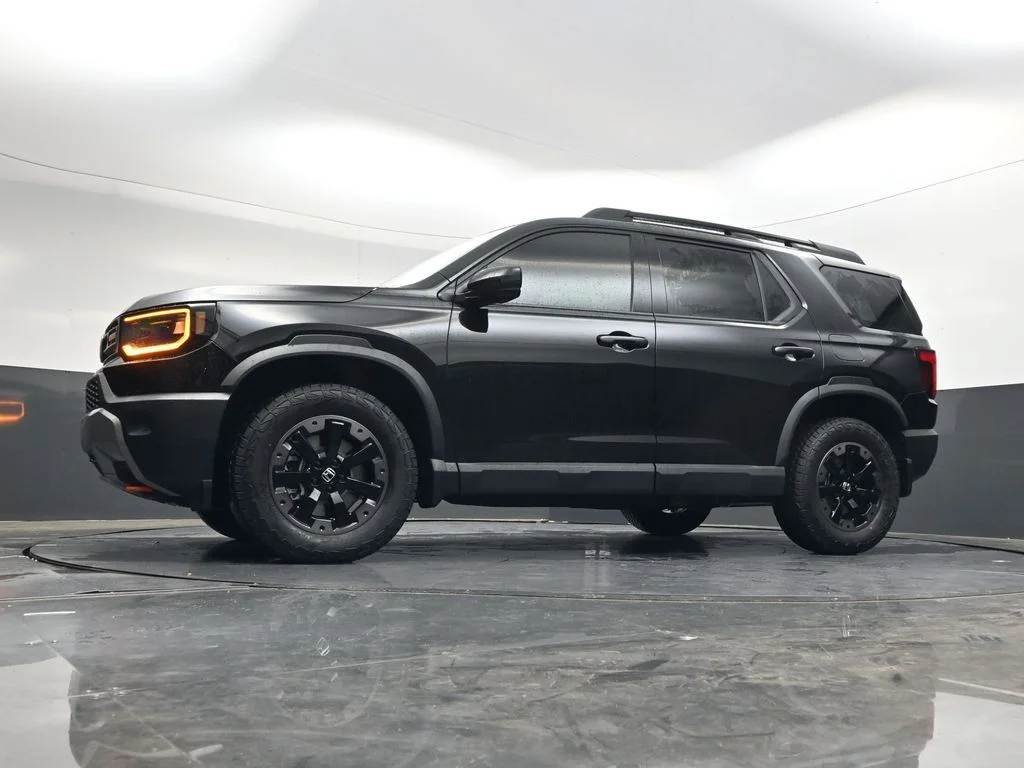 New 2026 Crystal Black Pearl Honda TrailSport Elite image 35