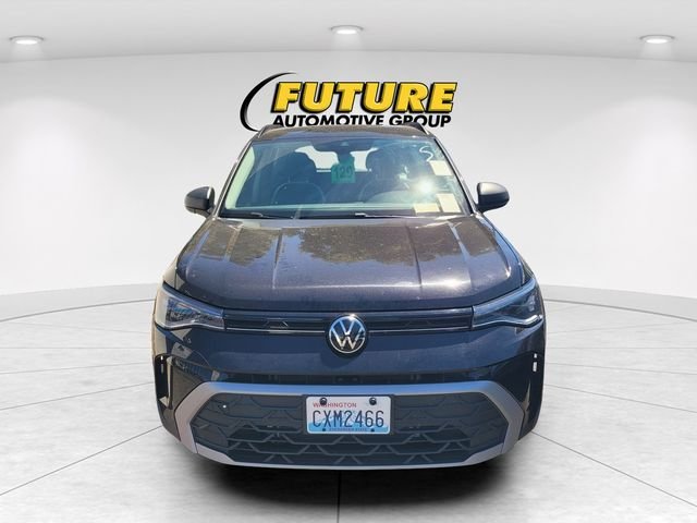 Used 2025 Black Volkswagen 1.5T S image 2