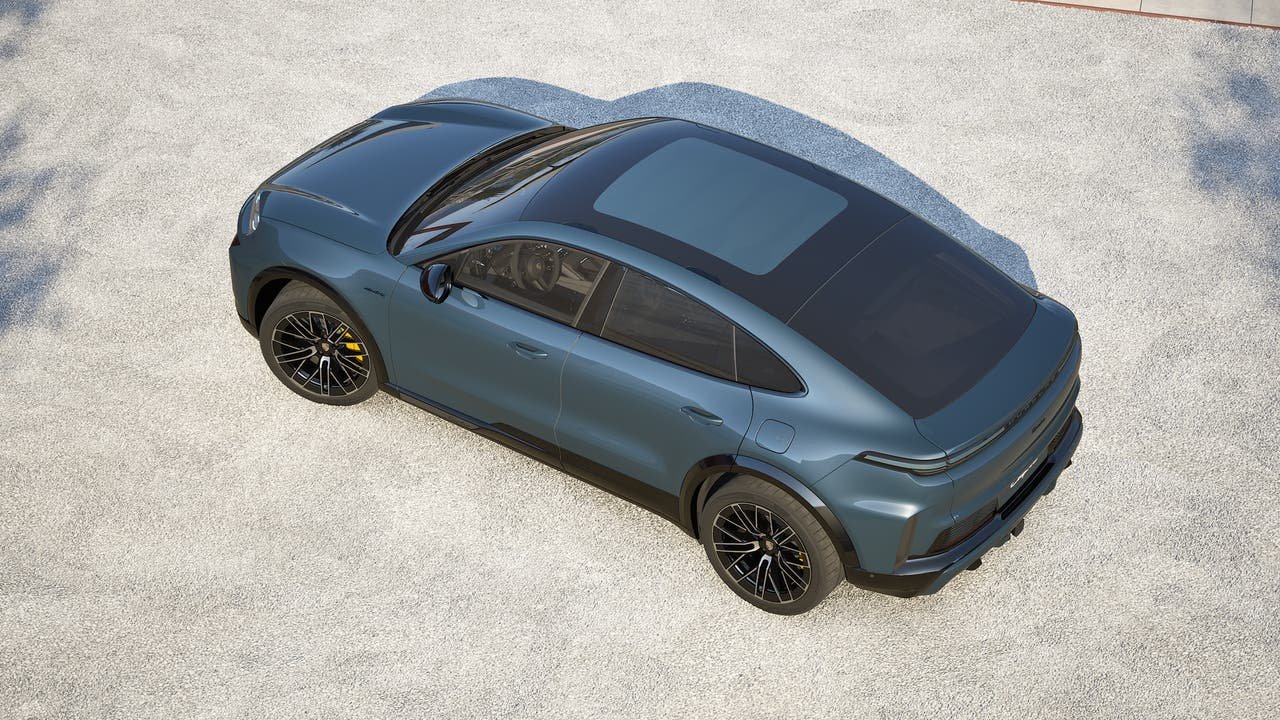 New 2026 Pale Blue Metallic Porsche Turbo Coupe Electric image 4