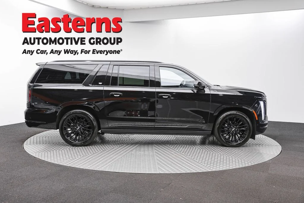 Used 2026 Black Cadillac Luxury image 4