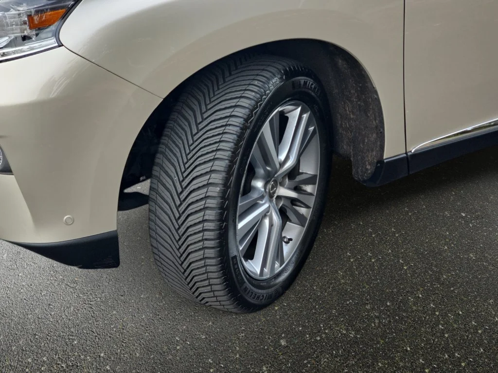 Used 2015 Beige Lexus 350 image 36