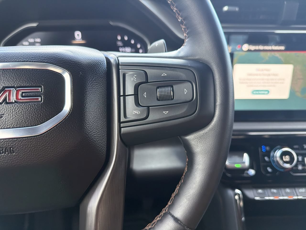 Used 2023 Sterling Metallic GMC AT4 image 30