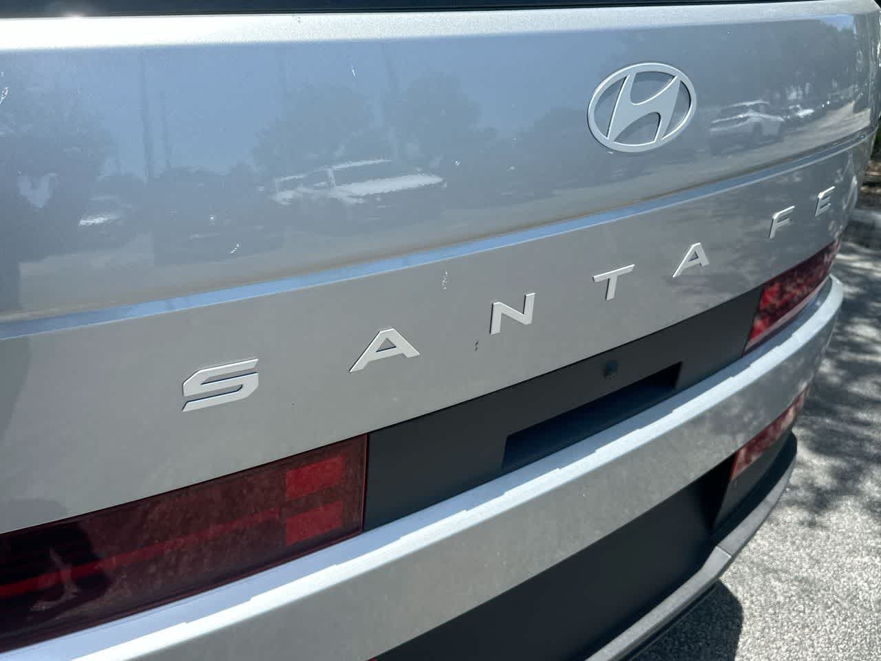 New 2026 Shimmering Silver Hyundai SEL FWD image 10